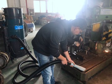 产业哔咔漫画
在操纵中软管不要频仍地折来折去